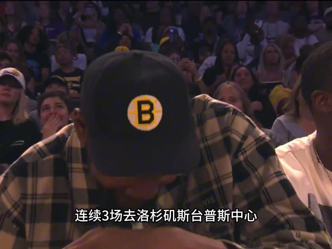 KD凡心大動？連續(xù)三場盯梢火花隊皮衣布林克庫里‘準妹夫’上線？
